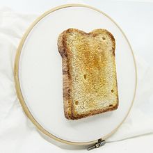 Realistic breakfast embroidery  Ein Projekt aus dem Bereich Stickerei, H, werk, Textildesign, 3D, Punch needle, Skulptur und Kreativität von Youmeng Liu - 15.06.2023