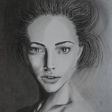 My project for course: Artistic Charcoal Portraiture: Creating Atmosphere I.. Projekt z dziedziny Trad, c, jna ilustracja,  Sztuki piękne,  R, sunek, Portret, R, sunek realist, czn,  R, sunek art, st i czn użytkownika Adrienn Körösi Hass Jensen - 10.06.2023