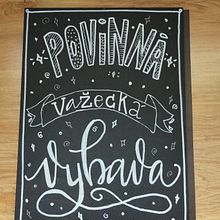 My project for course: Creative Doodling and Hand-Lettering for Beginners. Un progetto di Illustrazione tradizionale, Lettering, Disegno, H e lettering di erika_holicova - 20.06.2023