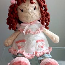 Mi proyecto del curso: Elaboración de muñecas amigurumi románticas. Un proyecto de Artesanía, Diseño de juguetes, Tejido, Crochet, Amigurumi y Diseño textil de melissalvarezcastro - 21.06.2023