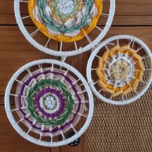 Mi proyecto del curso: Tejido en telar circular. Un progetto di Design di accessori, Interior Design, Fiber Art, Tessitura e Textile Design di namuris - 24.06.2023