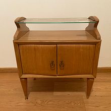 Il mio progetto del corso: Furniture upcycling creativo per principianti. Arts, Crafts, Furniture Design, Making, Interior Design, DIY, Woodworking, Upc, cling, Decorative Painting, Furniture Restoration, Upc, and cling project by Arianna Brambilla - 06.24.2023