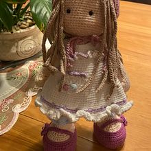 Mi proyecto del curso: Elaboración de muñecas amigurumi románticas. Arts, Crafts, To, Design, Fiber Arts, Crochet, and Textile Design project by Ma. Ramos - 07.01.2023