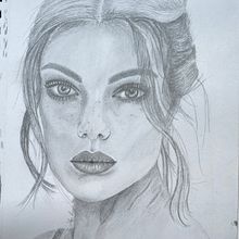 Mi proyecto del curso: Sketchbook de retrato: explora el rostro humano. Un proyecto de Bocetado, Dibujo, Dibujo de Retrato, Dibujo artístico y Sketchbook de lupilla68pe - 04.07.2023
