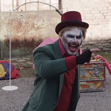 Freak Ein Projekt aus dem Bereich Fotografie, Kunstleitung, Design von Figuren, Design von Garderoben, Kreative Beratung, Kino, Video, Audiovisuelle Produktion, Kreativität, Stor, telling, Audiovisuelle Produktion, Audiovisuelle Postproduktion, Kreatives Schreiben und Bühnendekoration von Cristiano Baldissera - 19.02.2021
