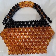 My project for course: Design and Creation of Beaded Bags. Design, Accessor, Design, Arts, Crafts, Fashion Design, and Fiber Arts project by lizfk - 07.08.2023