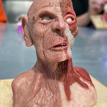 My First Sculpt - Head and Bust . Escultura, Artesanato, e Design de personagens projeto de Lydia Berube - 11.07.2023