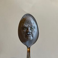 A Small Face on a Spoon. Artesanato, Design de personagens, e Escultura projeto de Lydia Berube - 11.07.2023