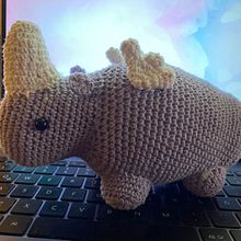 Mi proyecto del curso: Diseño y creación de amigurumis. Un progetto di Artigianato, Design di giocattoli, Fiber Art, DIY, Uncinetto, Amigurumi e Textile Design di Javiera González Medina - 13.07.2023