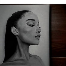 Mi proyecto del curso: Retrato realista con lápiz de grafito. Un progetto di Illustrazione tradizionale, Belle arti, Bozzetti, Disegno a matita, Disegno, Disegno di ritratti, Disegno realistico, Disegno artistico e Disegno anatomico di Yonaimer Diaz Salazar - 16.03.2023
