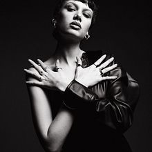 Il mio progetto del corso: Illuminazione professionale per fotografia in studio. Un projet de Photographie, Photographie de portrait, Éclairage photographique, Photographie de studio , et Photographie numérique de aparisi0028 - 16.07.2023