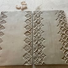 Mein Abschlussprojekt für den Kurs:breakfast trays Stempelherstellung für strukturierte Keramik. Projekt z dziedziny Craft,  Sztuki piękne,  Dekoracja wnętrz, Ceramika i DIY użytkownika tinagiesen - 16.07.2023