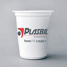 Simples copo descartável 80 ml. Design, Advertising, Marketing, and Product Design project by Jakson Policarpi - 07.15.2023