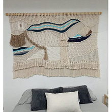 Mi proyecto del curso: Introducción al macramé: creación de un tapiz decorativo. Projekt z dziedziny Projektowanie dodatków, Craft, Projektowanie wnętrz,  Dekoracja wnętrz, Makrama, Wzornictwo tekst, liów i  Tkactwo użytkownika majo_gmdo - 15.07.2023