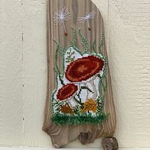 My project for course: Embroidery on Wood: Art Inspired by Nature. Un progetto di Ricamo, Falegnameria  e Textile Design di Annette Fredin - 24.07.2023