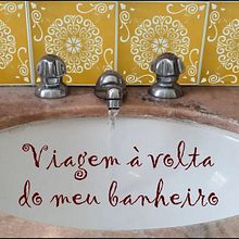 Viagem à volta do meu banheiro. Video, Audiovisual Production, Video Editing, Filmmaking, and Script project by orlitz - 07.26.2023