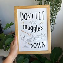 Coleção de Quadros Feitos a Mão. Un progetto di Lettering, H, lettering, Calligrafia, Artigianato e Disegno artistico di Daniela Lorenzi - 26.07.2023