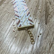 Il mio progetto del corso: Design di gioielli con perline: intreccia pattern eleganti Ein Projekt aus dem Bereich Erweiterungsentwicklung, H, werk, Schmuckdesign und Weben von Giulia Vernata - 05.05.2023