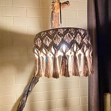 Mi proyecto del curso: Macramé: nudos básicos y complejos. Un progetto di Design di accessori, Interior design, Interior Design, Fiber Art, Macramè e Textile Design di María José Varela - 30.07.2023