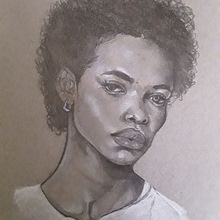 My project for course: Pencil Portraits: Light, Shadow, and Proportion. Un progetto di Illustrazione tradizionale, Belle arti, Bozzetti, Disegno a matita, Disegno, Disegno di ritratti, Disegno realistico, Disegno artistico e Disegno anatomico di Kasim - 31.07.2023