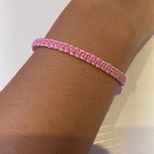 Mi proyecto del curso: Joyería en macramé . % raquel_melero tarafından hazırlanan Sanat ve El Sanatları, Mücevher Tasarımı, El, af Sanatları, Makrome, Ve Tekstil Tasarımı projesi - 08.02.2023