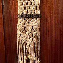 My project for course: Macramé: Basic and Complex Knots. Projekt z dziedziny Projektowanie dodatków, Projektowanie wnętrz,  Dekoracja wnętrz,  Tkactwo, Makrama, Wzornictwo tekst i liów użytkownika aboutdecorationblog - 01.08.2023