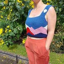 My project for course: Intarsia Knitwear: Create Unique Patterns. Knitting, and Textile Design project by sophie.duboisdedunilac - 08.05.2023