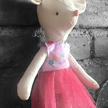 Mi proyecto del curso: Diseño y  confección de peluches. Character Design, Arts, Crafts, To, Design, Sewing, Patternmaking, and Dressmaking project by Rebeca Pozos de Ita - 08.06.2023