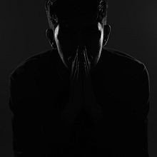 Mi proyecto del curso: Iluminación profesional para fotografía de estudio. Photograph, Portrait Photograph, Photographic Lighting, Studio Photograph, and Digital Photograph project by Oliver Desachy Villa - 08.08.2023