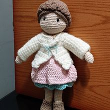 Mi proyecto del curso: Amigurumi: diseño de ropa, pelo y complementos. Un proyecto de Artesanía, Diseño de juguetes, Tejido, Crochet, Amigurumi y Diseño textil de Alicia Santana - 10.08.2023