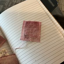 Projects for Painting on Tea Bags. Un proyecto de  de Angel Santos - 12.08.2023