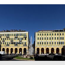 Peter Addors Abschlussprojekt für den Kurs: Künstlerische Architekturfotografie: Form, Farbe und Raum. Un progetto di Ritocco fotografico, Fotografia con smartphone, Fotografia digitale, Fotografia all'aperto, Composizione fotografica e Fotografia architettonica di Peter Addor - 13.08.2023
