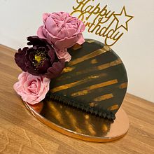 My project for course: Sugar Flowers for Cake Designs . Design și DIY de Ágnes Majoros - 08.13.2023