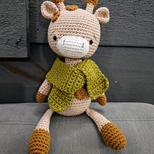 My project for course: Crocheting Amigurumi Animals for Beginners. Un progetto di Artigianato, Design di giocattoli, Uncinetto, Amigurumi e Textile Design di yinyin_makes - 12.08.2023
