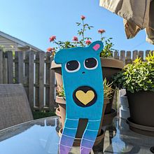 My project for course: Paper Mache for Beginners: Sculpt a Colorful Character. Un proyecto de Ilustración tradicional, Diseño de personajes, Diseño de juguetes, Art to y Creatividad con niños de Charlene Willems - 20.08.2023