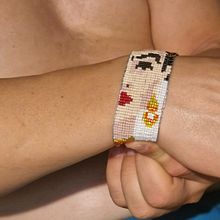 Mi proyecto del curso: Diseño y creación de joyería con mostacillas. Design de acessórios, Artesanato, Design de joias, e Tecido projeto de alexandraromerocanete - 22.08.2023