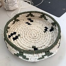 My project for course: Basket Weaving for Beginners: The Coiling Technique. Projekt z dziedziny Projektowanie dodatków, Craft, Projektowanie mod,  Tkactwo, Wzornictwo tekst i liów użytkownika Jurana Puljic - 26.08.2023