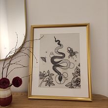 Mein Abschlussprojekt für den Kurs: Einführung in die Stickerei in Schwarz. Embroider, and Textile Design project by Raffaela Gerlach - 08.27.2023