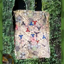 My project for course: Embroidery with a sewing machine . % Kevin Marshall tarafından hazırlanan Aksesuar Tasarımı, Moda Tasarımı, Nakış, Dikiş, El, af Sanatları, Botanik İllüstras, on, Ve Tekstil Tasarımı projesi - 08.29.2023