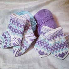 Knitted accesories. Un proyecto de Artesanía de Marit - 30.08.2023