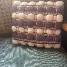 Mi proyecto del curso: Técnicas de tejido a mano: crea piezas textiles decorativas. Accessor, Design, Arts, Crafts, Embroider, Decoration, Fiber Arts, Weaving, and Textile Design project by Marta Sánchez - 08.20.2023