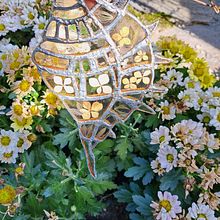 Il mio progetto del corso: Vetro colorato con fiori pressati: la tecnica Tiffany. Accessor, Design, Arts, Crafts, Interior Design, Decoration, DIY, Floral, and Plant Design project by luacorti - 08.31.2023