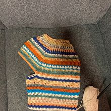 My project for course: Garment and Pattern Design with Top-Down Crochet. Accessor, Design, Fashion Design, Fiber Arts, DIY, and Crochet project by Kenesha Williams - 09.01.2023