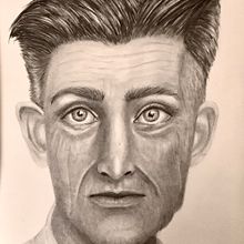 My project for course: Realistic Portrait with Graphite Pencil. Un progetto di Illustrazione tradizionale, Belle arti, Bozzetti, Disegno a matita, Disegno, Disegno di ritratti, Disegno realistico, Disegno artistico e Disegno anatomico di Sally Van Nuys - 04.09.2023