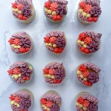 Mi proyecto del curso: Decoración artística de cupcakes con buttercream. Projekt z dziedziny DIY użytkownika Natalia Fernández - 07.09.2023