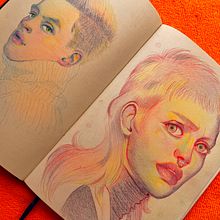 Meu projeto do curso: Desenho de retratos vibrantes com lápis de cor. Un progetto di Disegno, Disegno di ritratti, Sketchbook e Disegno con matite colorate di Daniel Froes - 06.09.2023