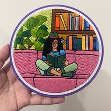 Girl reading. Embroider project by Coricrafts - 09.11.2023