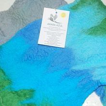 Nuno Felting - feltragem molhada. Un progetto di Design di accessori e Belle arti di danigrez - 13.09.2023