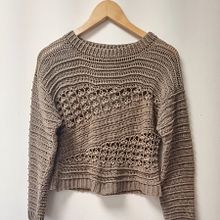 My project for course: Introduction to Crochet Short Rows for Clothing. Projekt z dziedziny Projektowanie mod,  Tkactwo, DIY, Wzornictwo tekst i liów użytkownika sylviamania - 14.09.2023