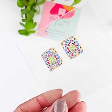 Kaleidoscope Polymer Clay Earrings. Un proyecto de Artesanía, Diseño de jo y as de Kriti, Mindful Vibing - 21.09.2023